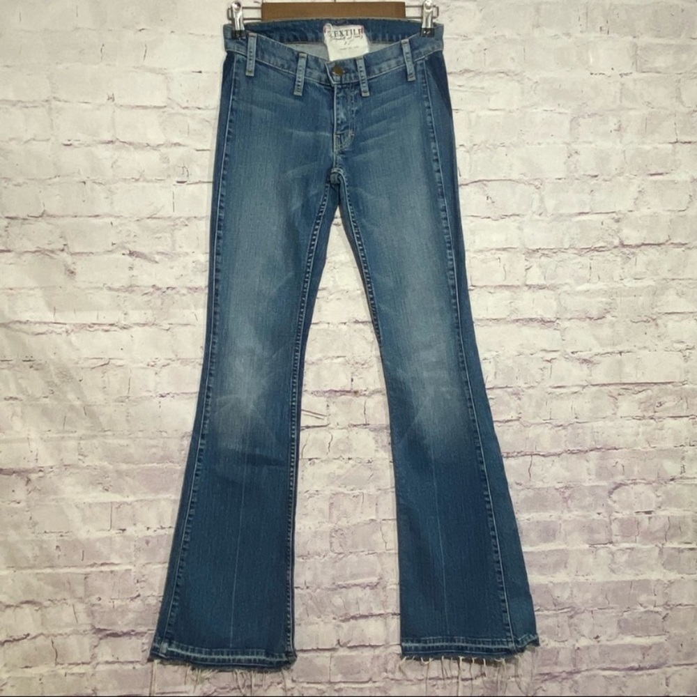 TEXTILE Elizabeth and Jimi Blue Flare Jeans 25
